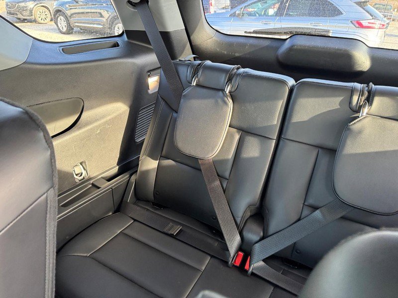 Used 2023 Ford Explorer XLT w/ Equipment Group 202A image 13