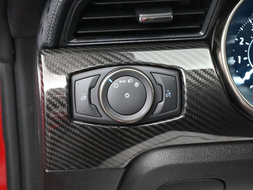 Used 2021 Ford Mustang Shelby GT500 w/ Carbon Fiber Track Pack image 10