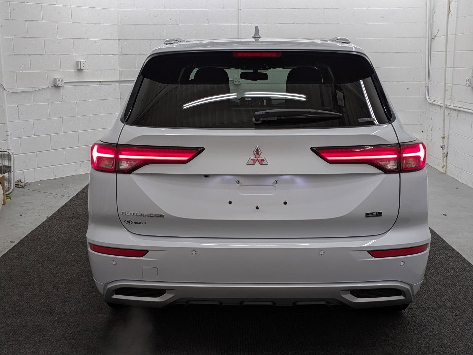 Used 2022 Mitsubishi Outlander SEL image 26