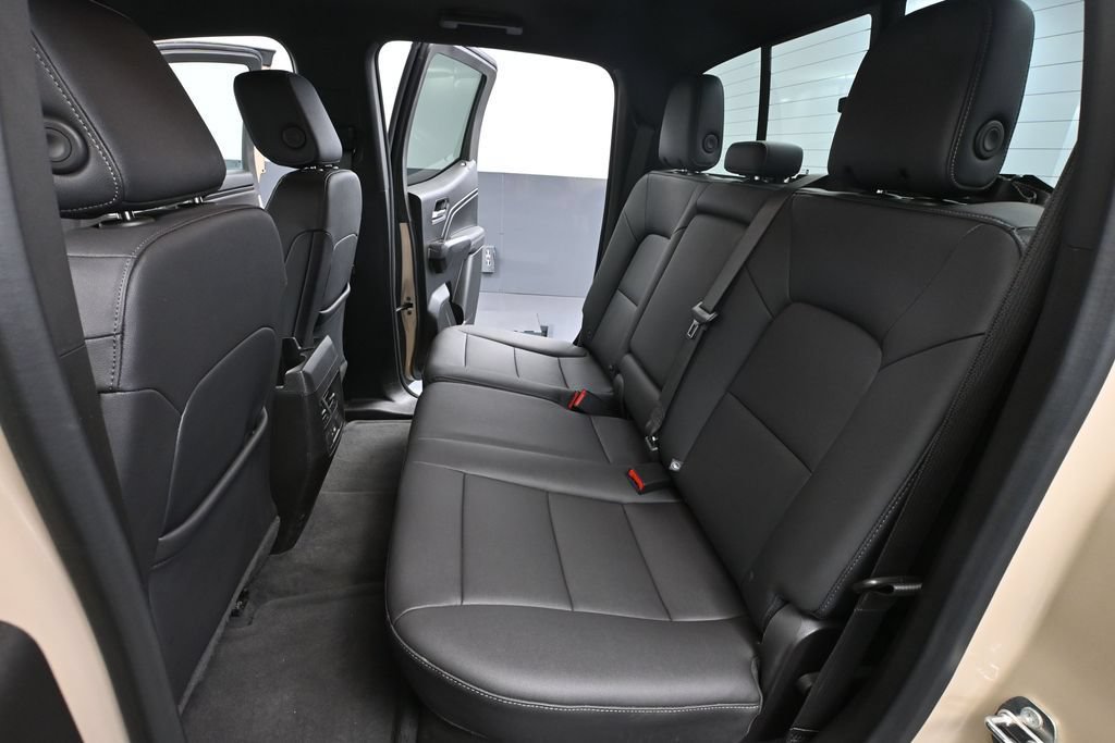 Used 2023 GMC Canyon Elevation w/ Elevation Premium Package AWD/4WD image 30