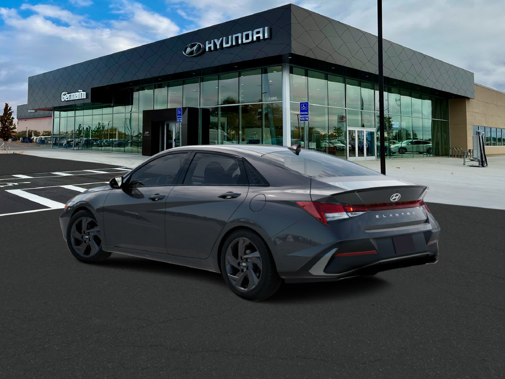 New 2026 Hyundai Elantra SEL Sport FWD image 4