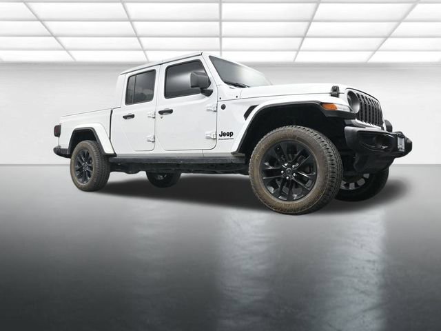 Used 2025 Jeep Gladiator Sport image 18