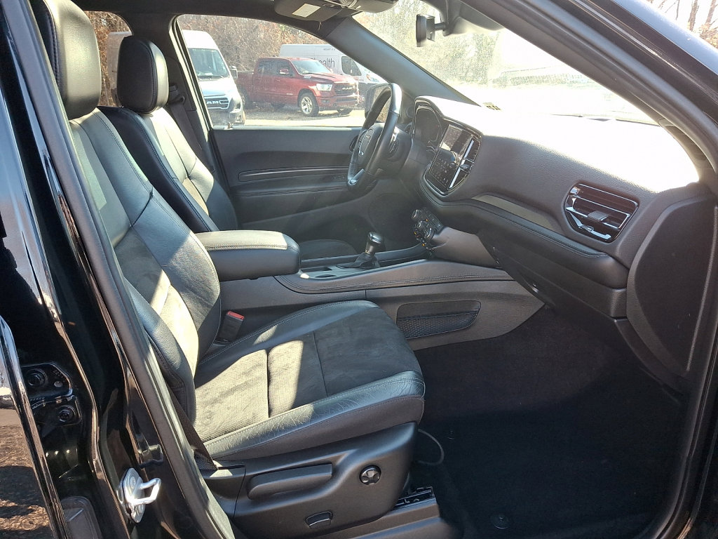 Used 2022 Dodge Durango GT image 11