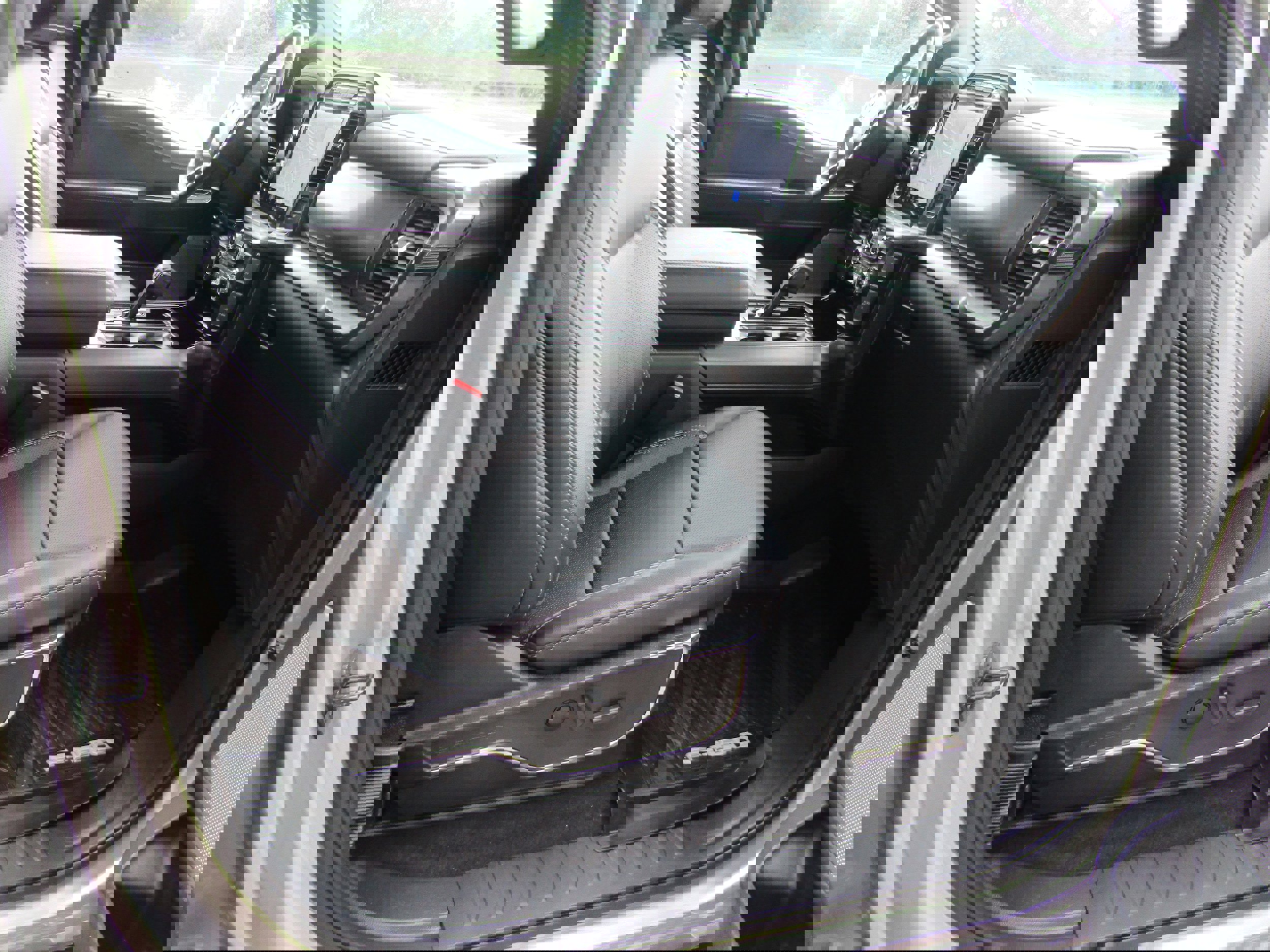 Certified 2024 Ford F150 Lariat image 24