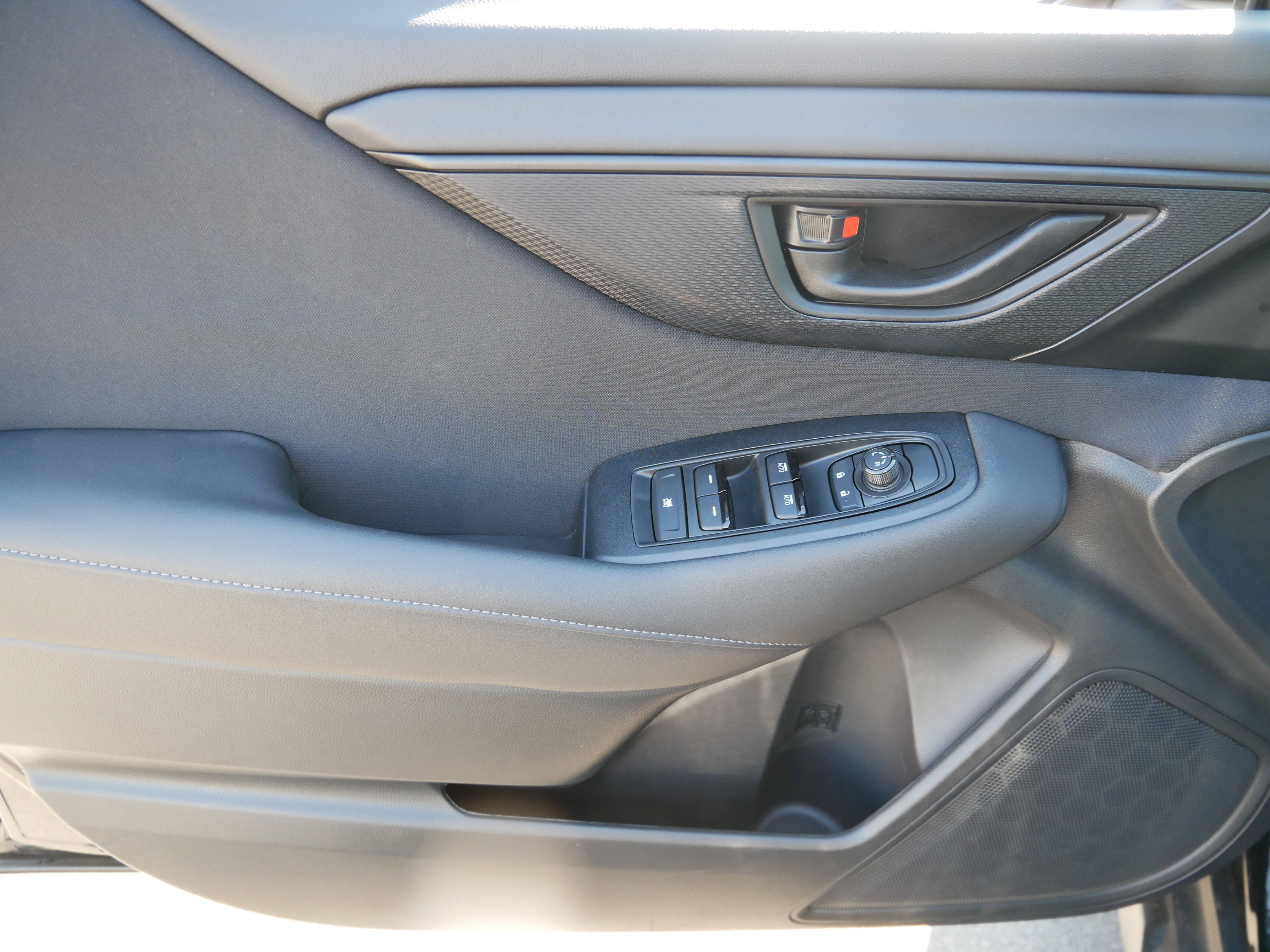 Certified 2025 Subaru Outback image 31