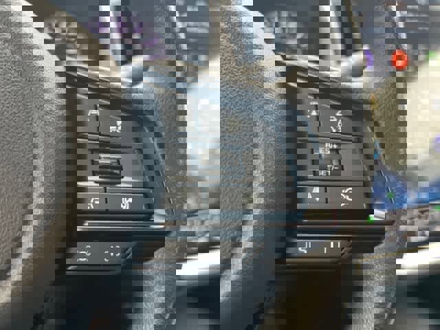 Certified 2024 Subaru Crosstrek 2.0i Premium w/ Popular Package #4 image 26