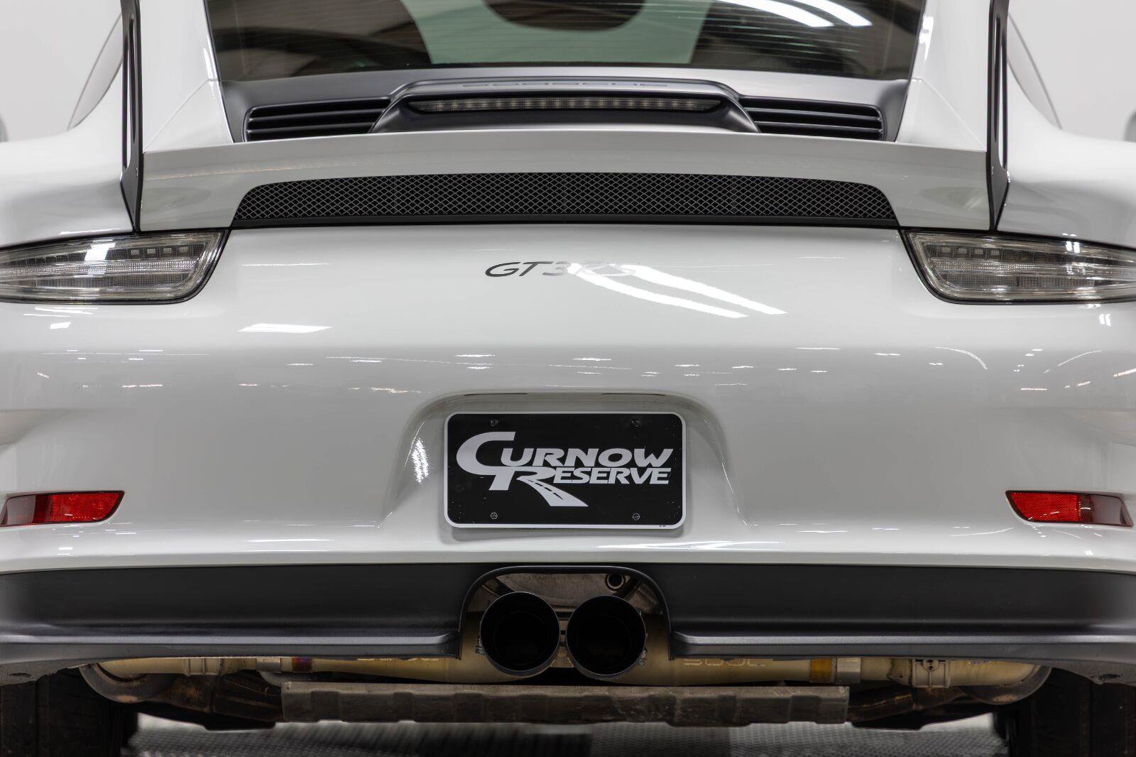 Used 2016 Porsche 911 GT3 RS RWD image 19