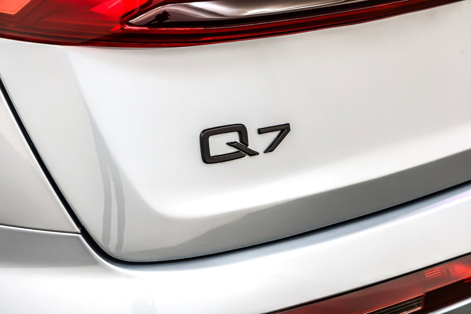 Used 2023 Audi Q7 3.0T Premium Plus w/ Premium Plus Package image 9