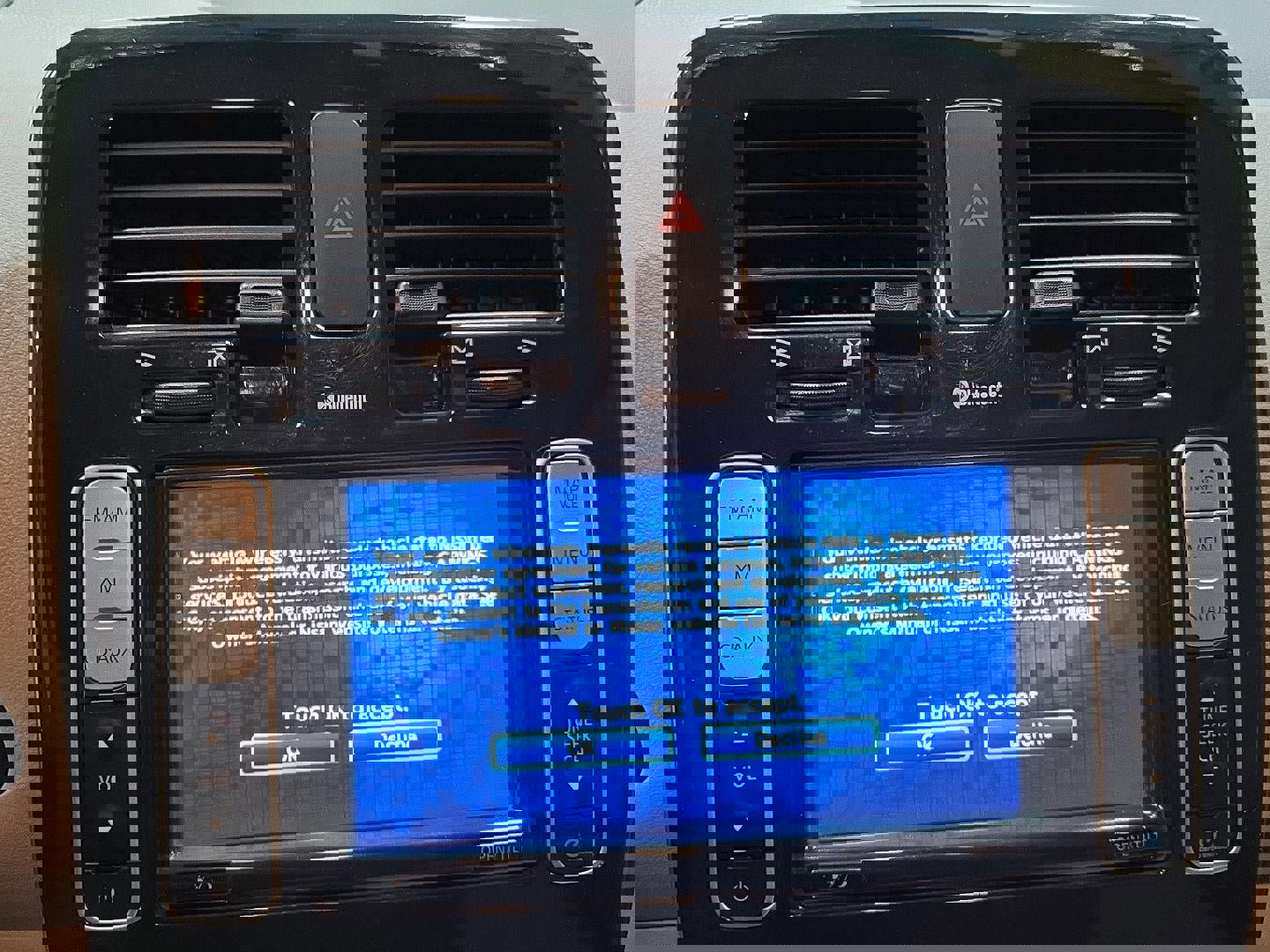 Used 2012 Nissan Leaf SL image 16