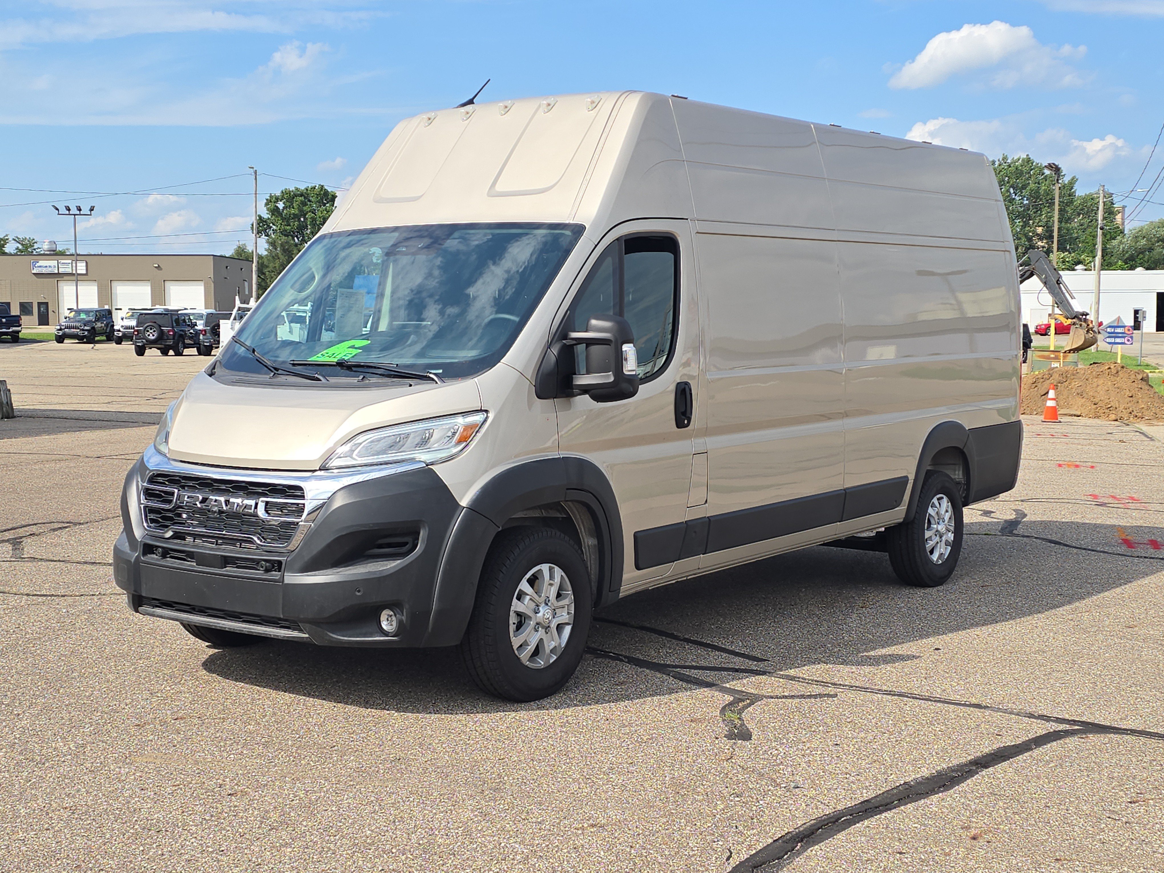 Used 2026 RAM ProMaster 3500 w/ Quick Order Package 22G SLT FWD image 2