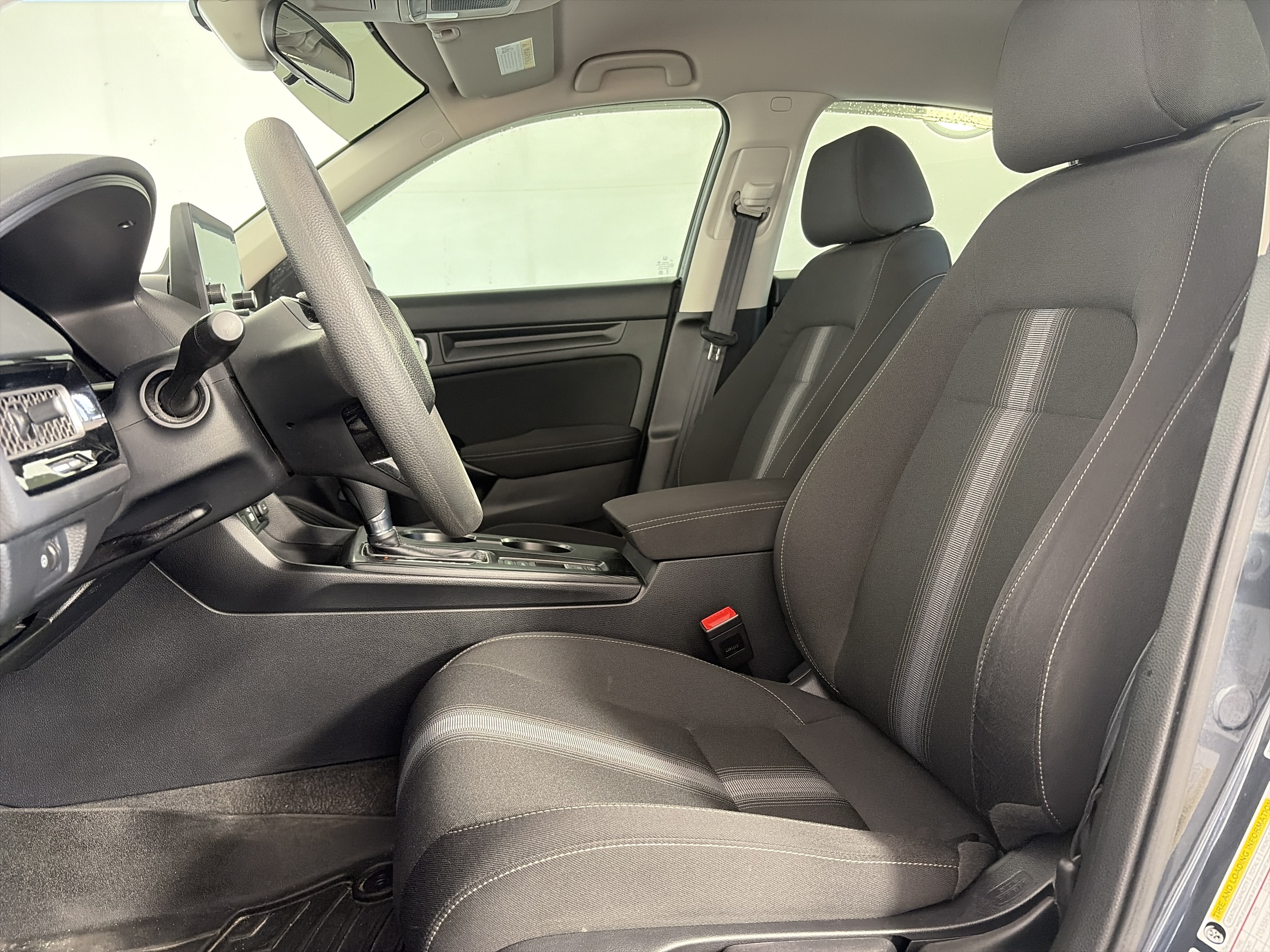 Used 2023 Honda Civic LX image 6