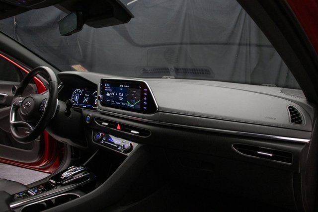 Used 2021 Hyundai Sonata SEL Plus w/ Tech Package image 15