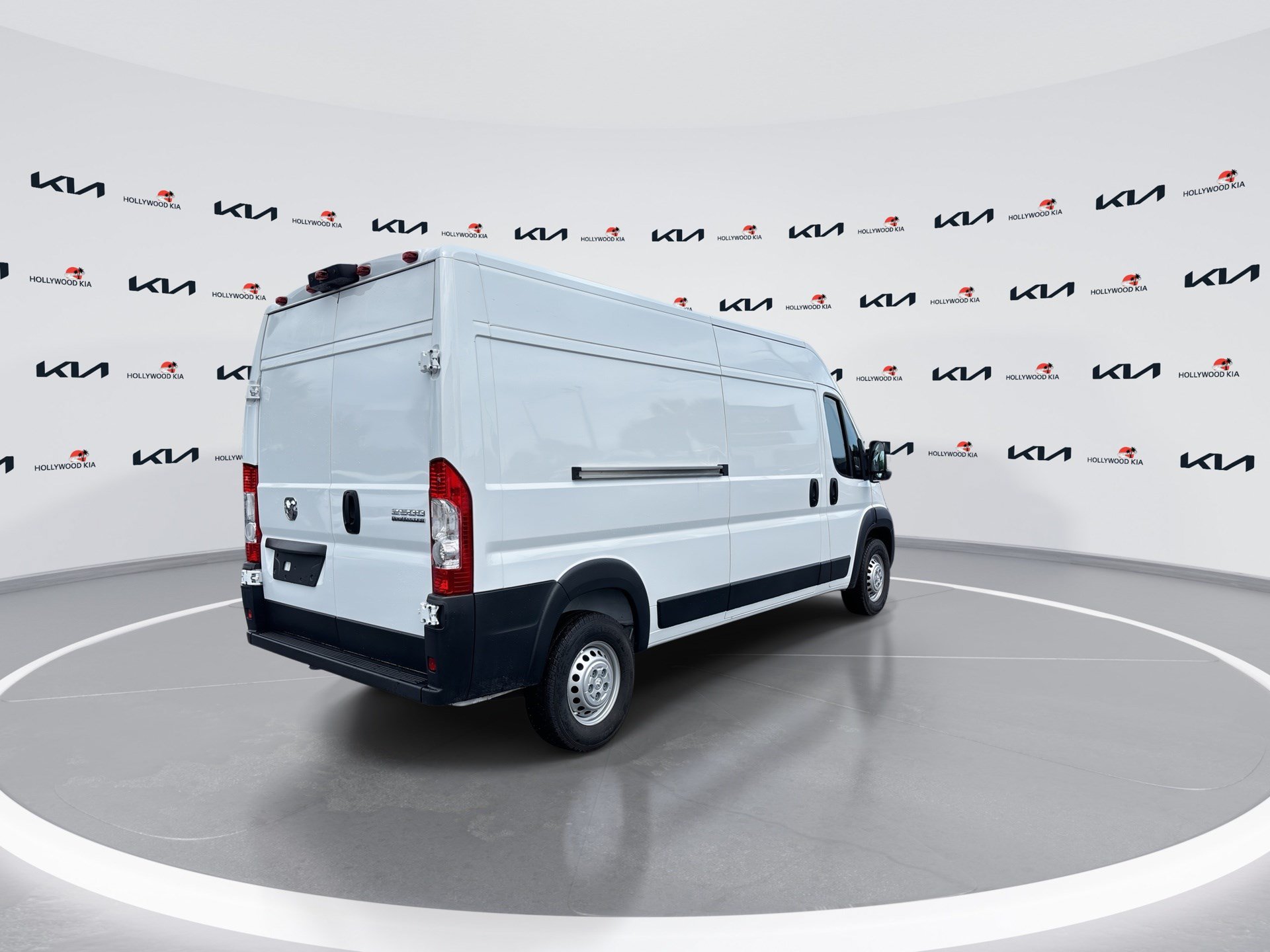 Used 2026 RAM ProMaster 2500 w/ Convenience Group FWD image 8