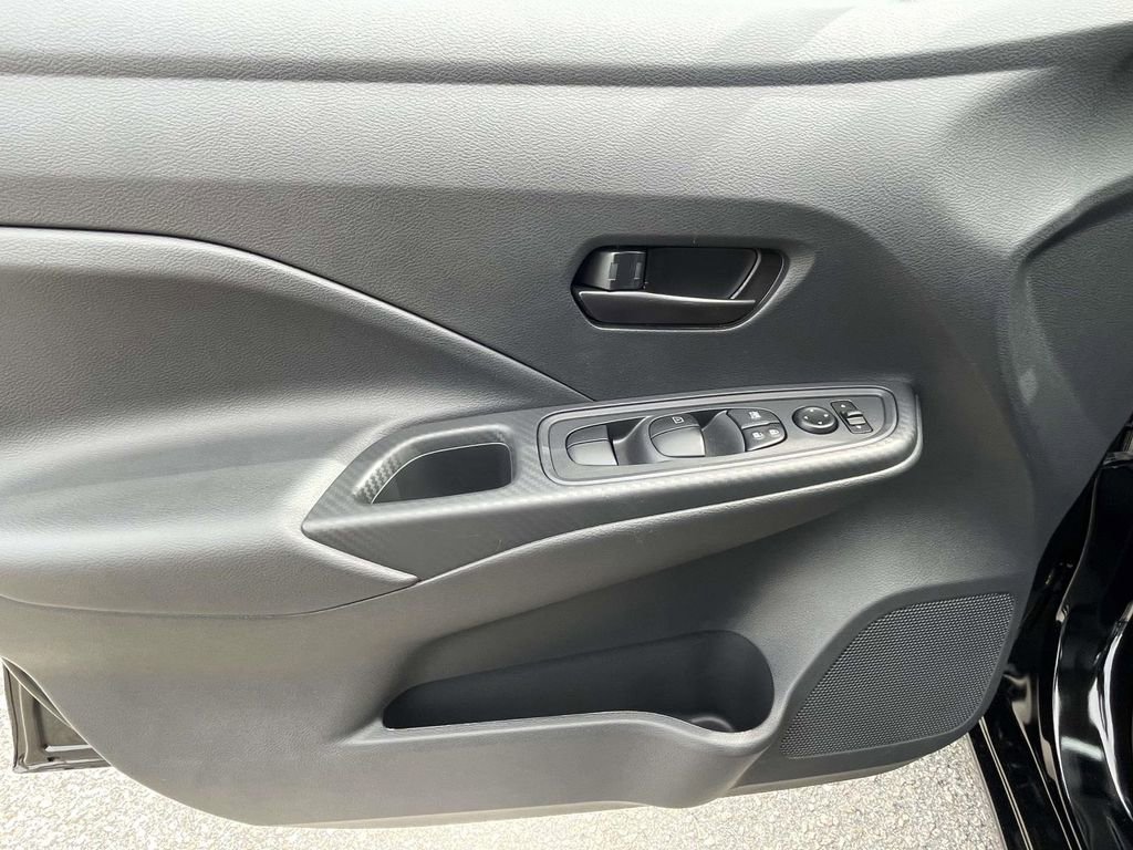 Used 2025 Nissan Versa S w/ S Plus Package image 13