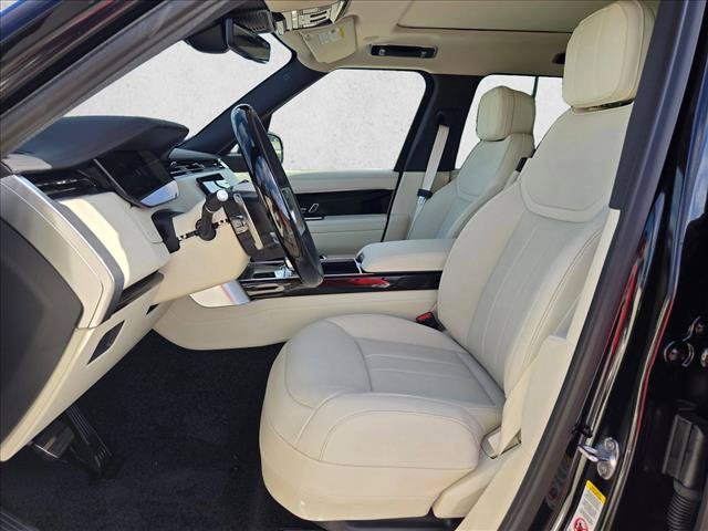 New 2026 Land Rover Range Rover SE AWD/4WD image 4