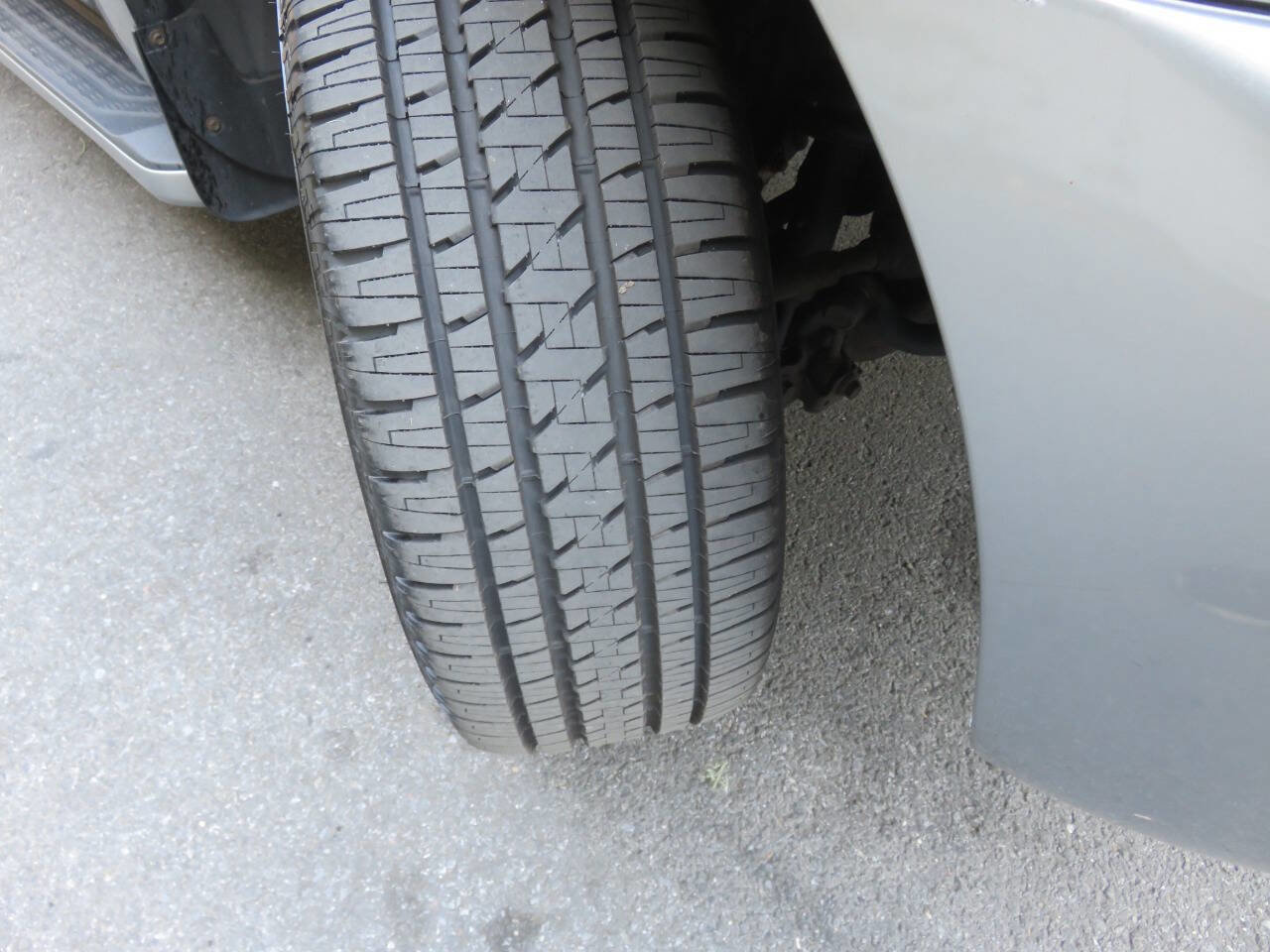 Used 2016 Toyota Sequoia Platinum image 34