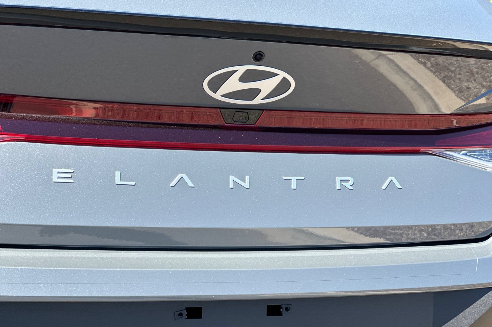 New 2026 Hyundai Elantra Sport FWD image 23