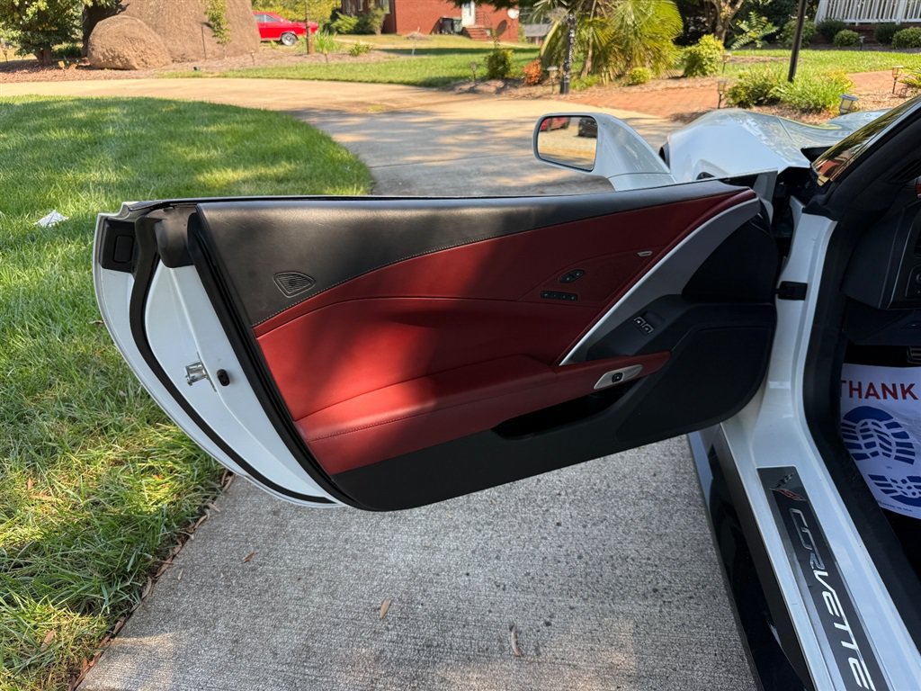 Used 2018 Chevrolet Corvette Z06 RWD image 49