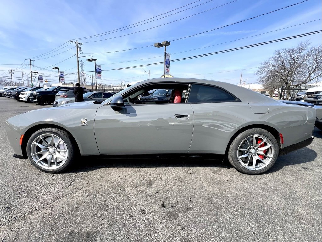 New 2025 Dodge Charger R/T Scat Pack w/ Track Pack image 5