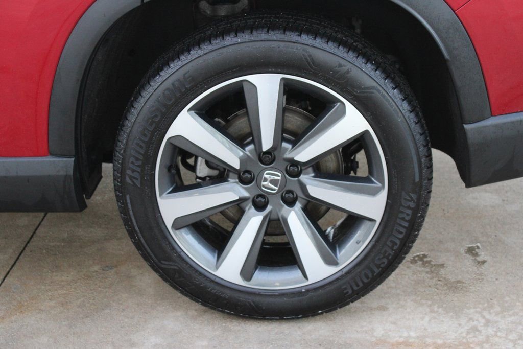 Used 2023 Honda Pilot Touring image 32