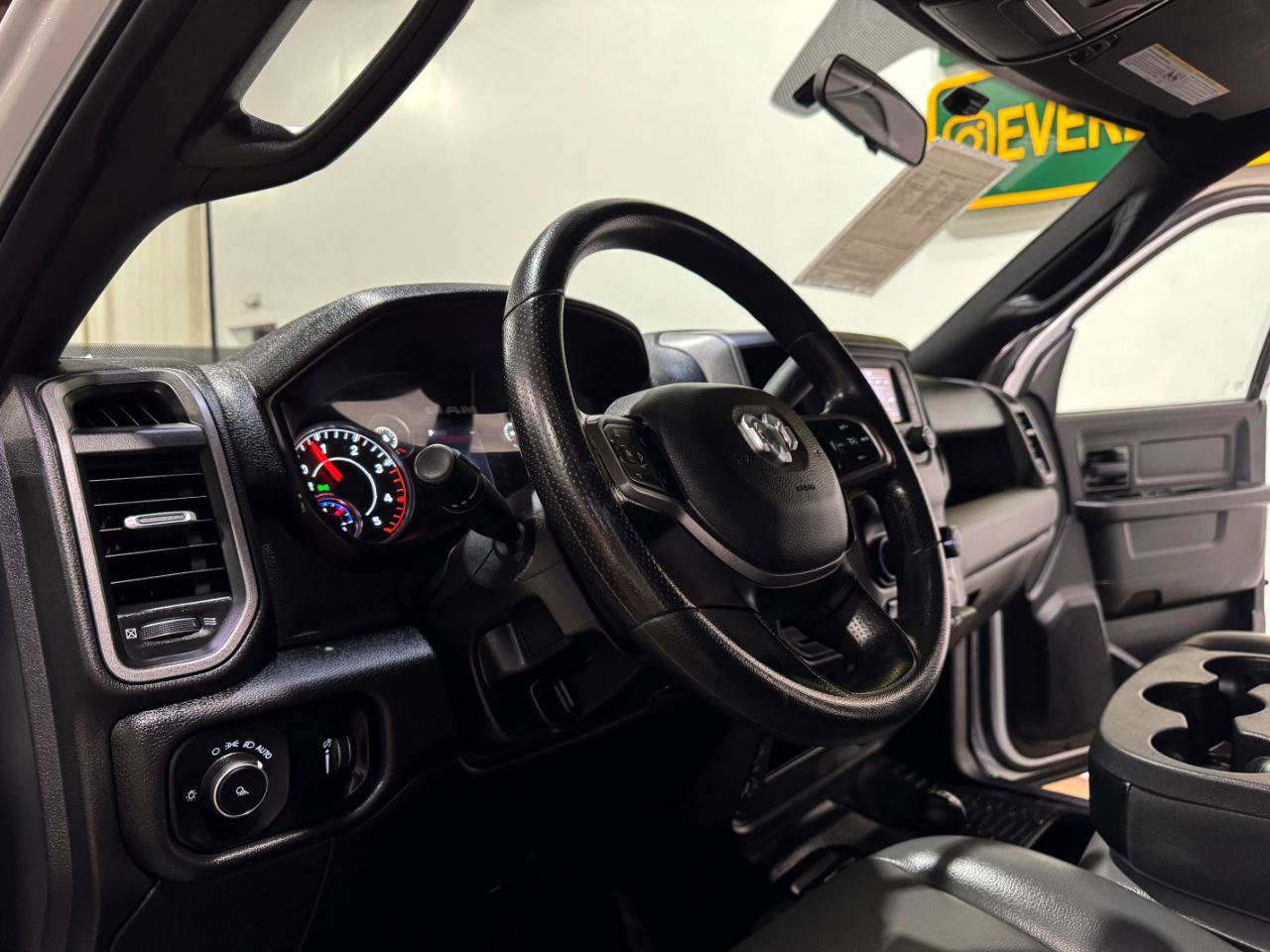 Used 2024 RAM 2500 Tradesman AWD/4WD image 10