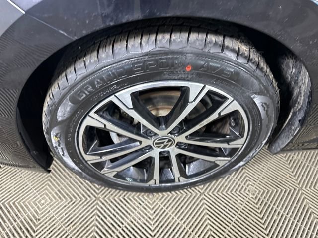 Used 2023 Volkswagen Jetta Sport image 10
