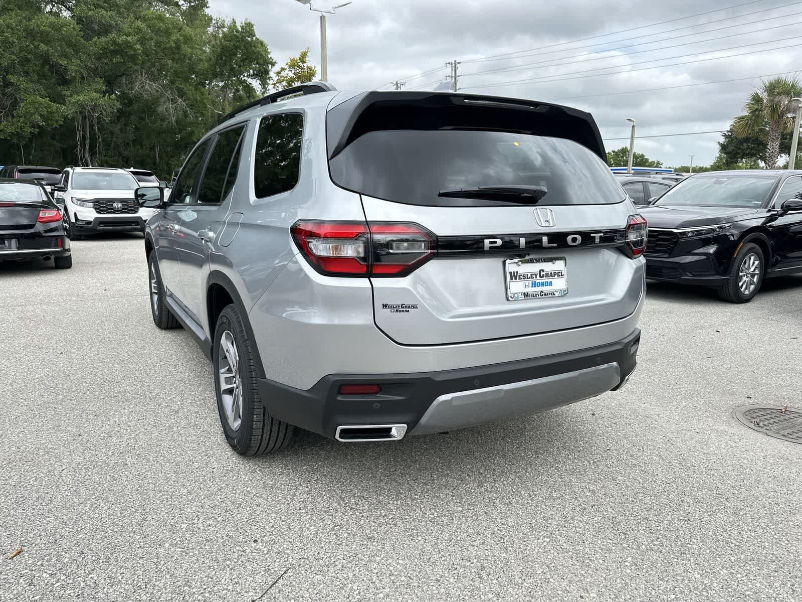 New 2026 Honda Pilot EX-L image 4