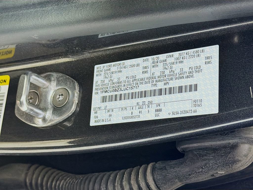 Used 2020 Ford Escape SE Sport image 30