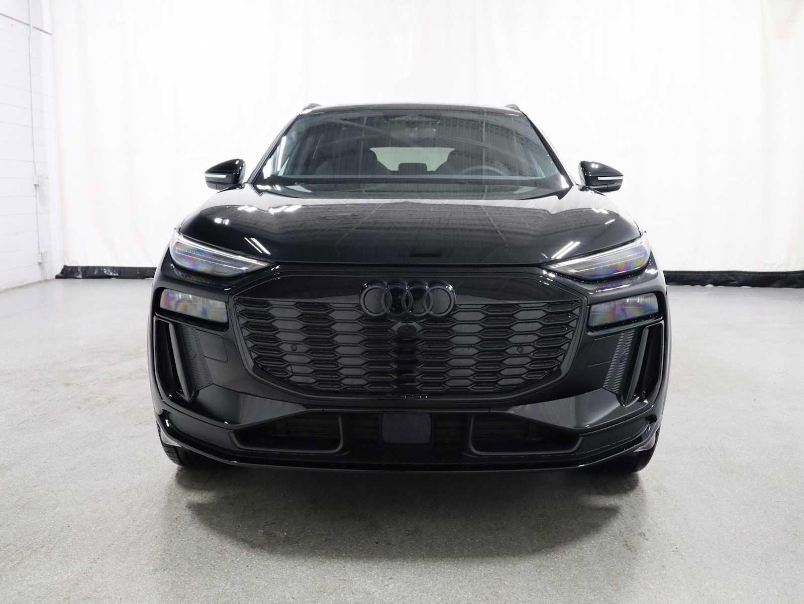 New 2027 Audi Q6 e-tron Premium Plus AWD/4WD image 14