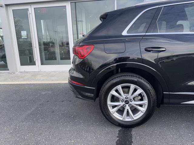 Certified 2025 Audi Q3 2.0T Premium Plus w/ Premium Plus Package AWD/4WD image 10