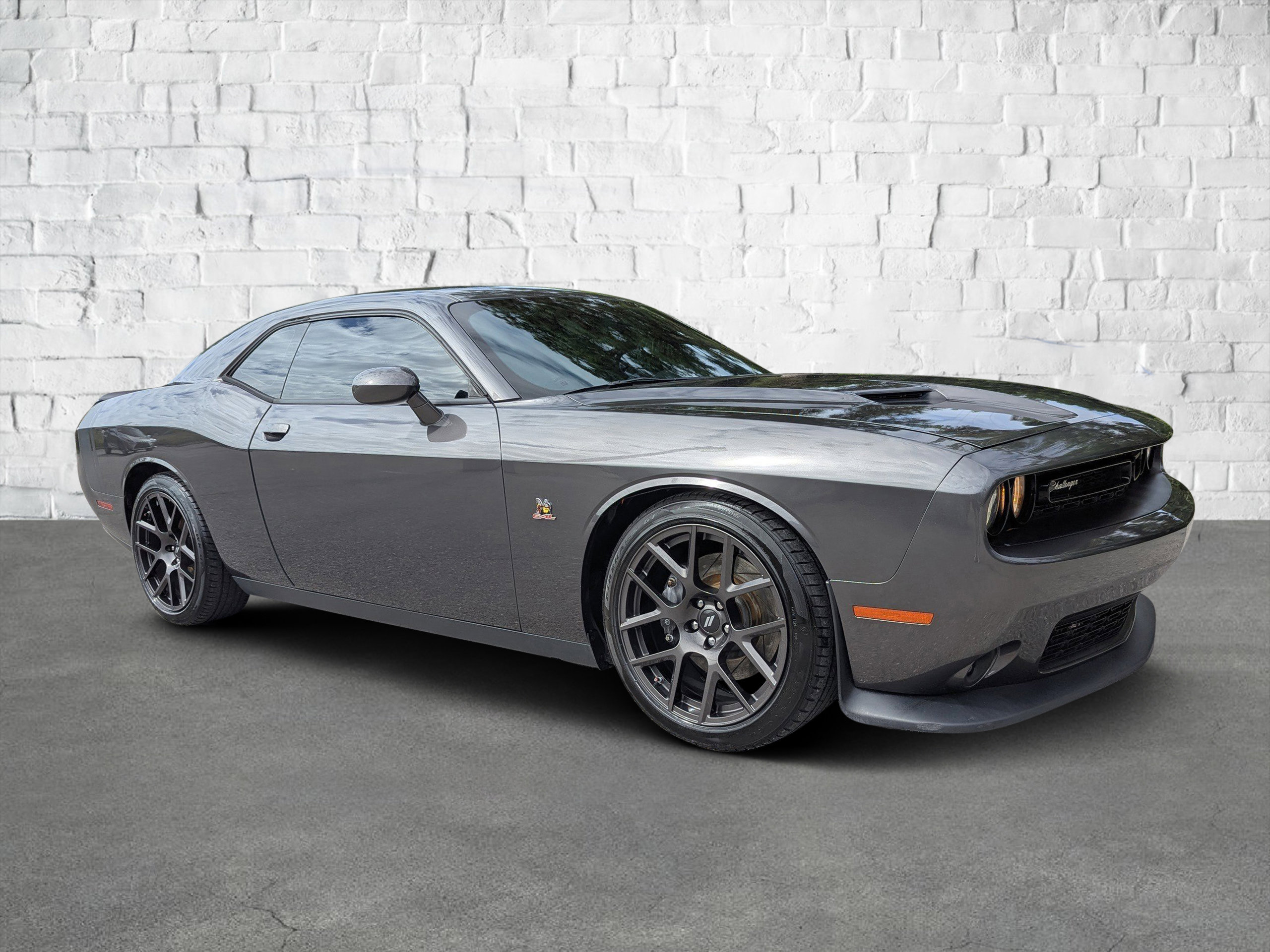 Used 2018 Dodge Challenger R/T Scat Pack w/ Leather Interior Group