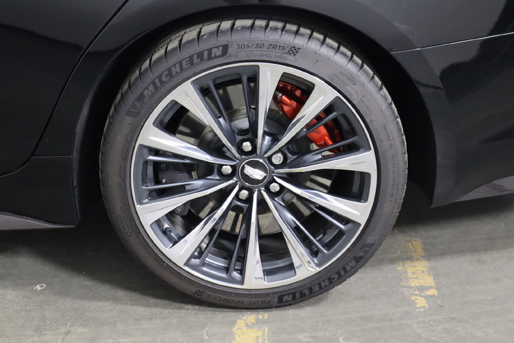 Used 2026 Cadillac CT5 V Blackwing w/ Carbon Fiber 2 Package RWD image 46