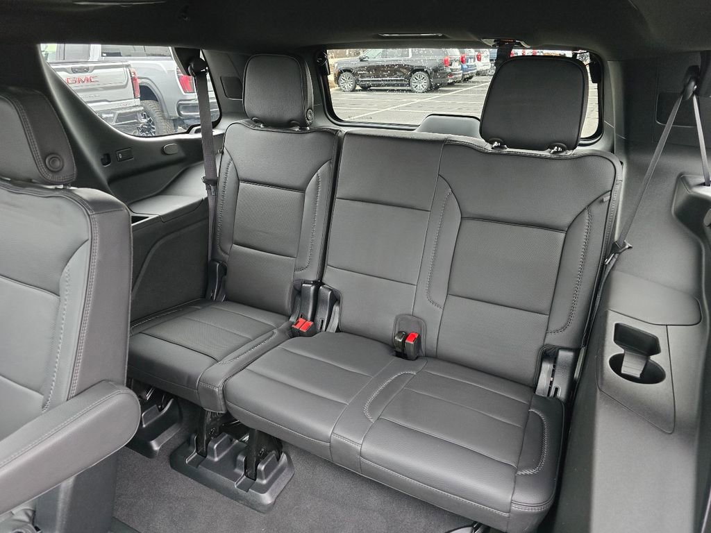 Certified 2023 GMC Yukon Denali image 27
