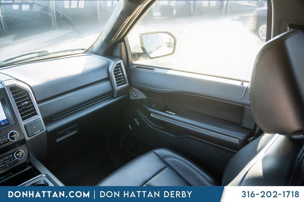 Used 2021 Ford Expedition XLT image 16
