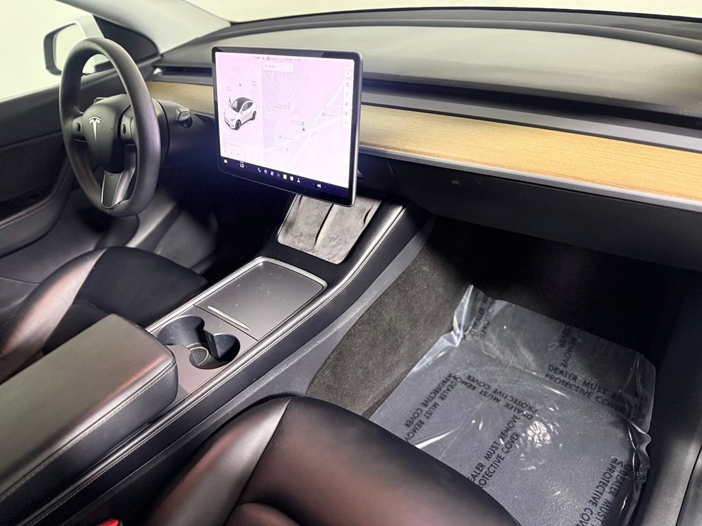 Used 2021 Tesla Model Y Long Range AWD/4WD image 27