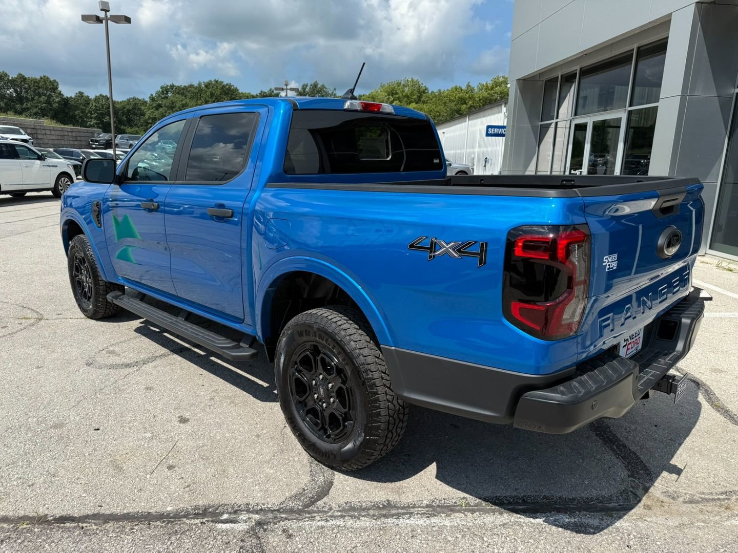 New 2025 Ford Ranger XLT w/ Equipment Group 301A High image 9