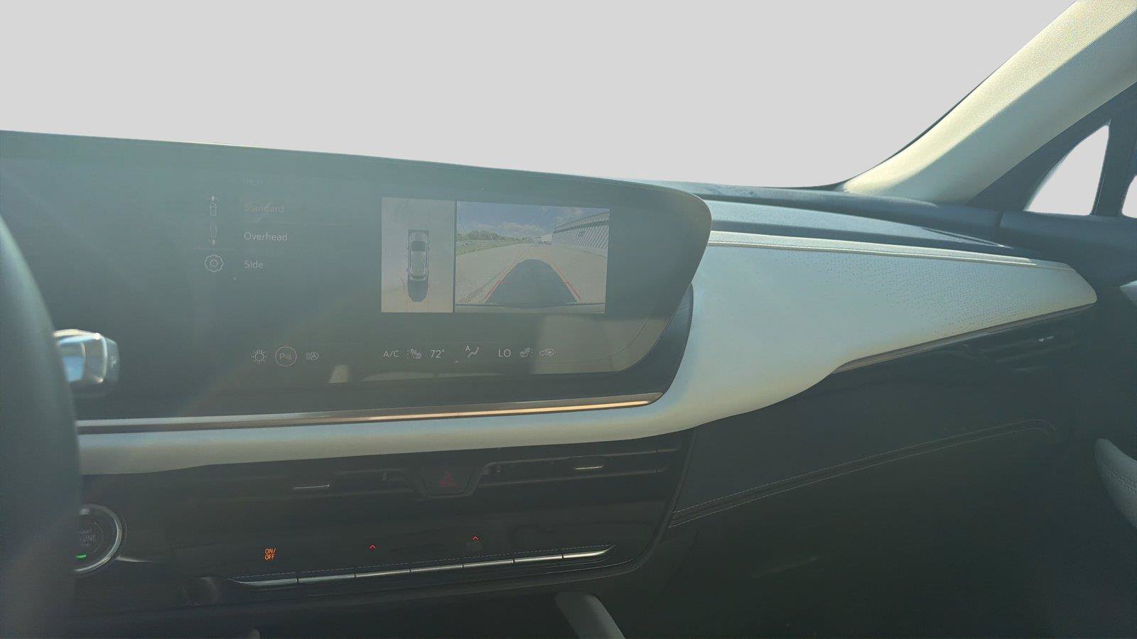 Used 2025 Buick Envision Avenir AWD/4WD image 14