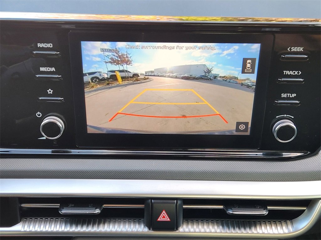 Used 2024 Kia K5 LXS image 17