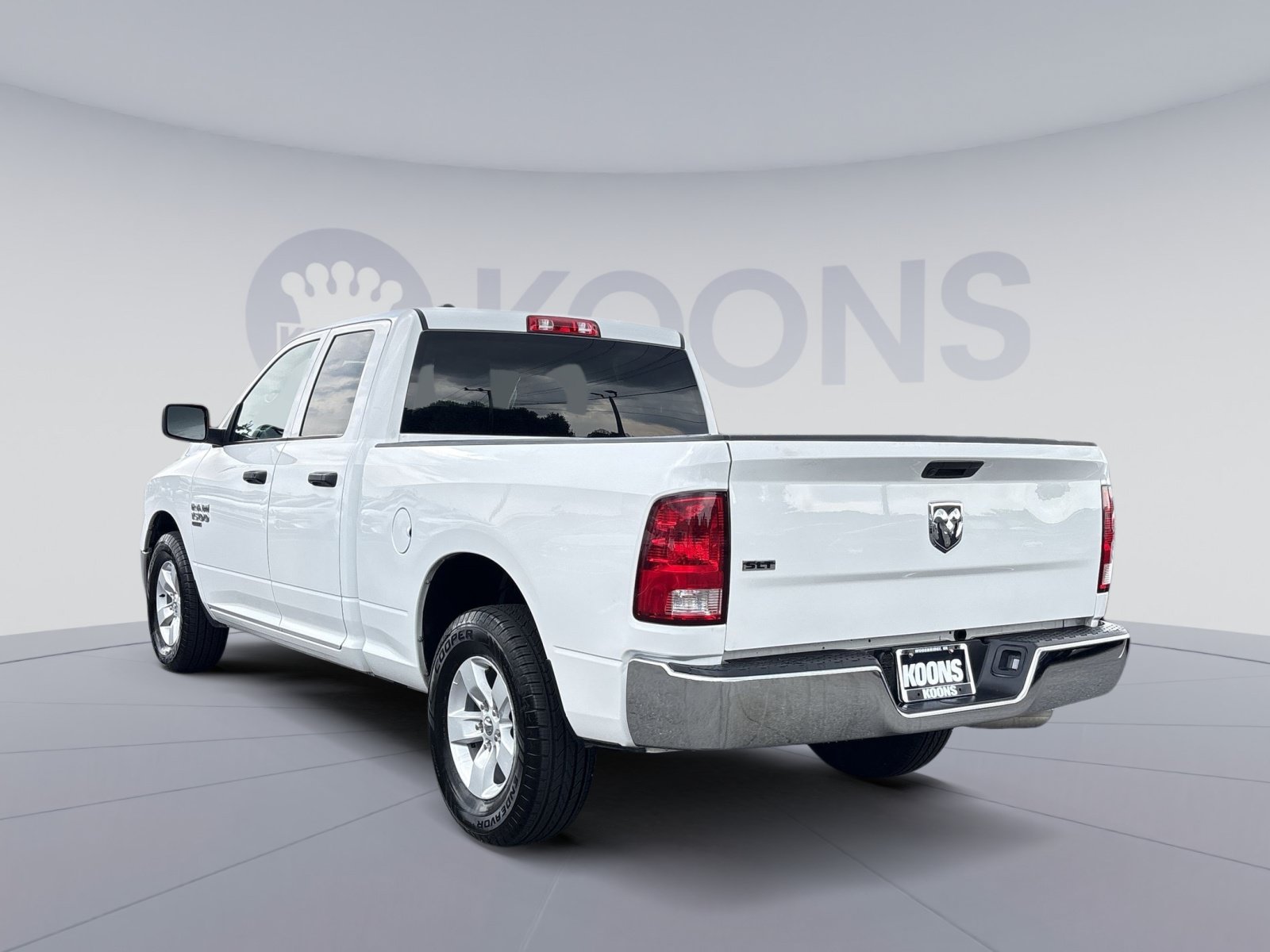 Used 2024 RAM 1500 Classic SLT RWD image 4