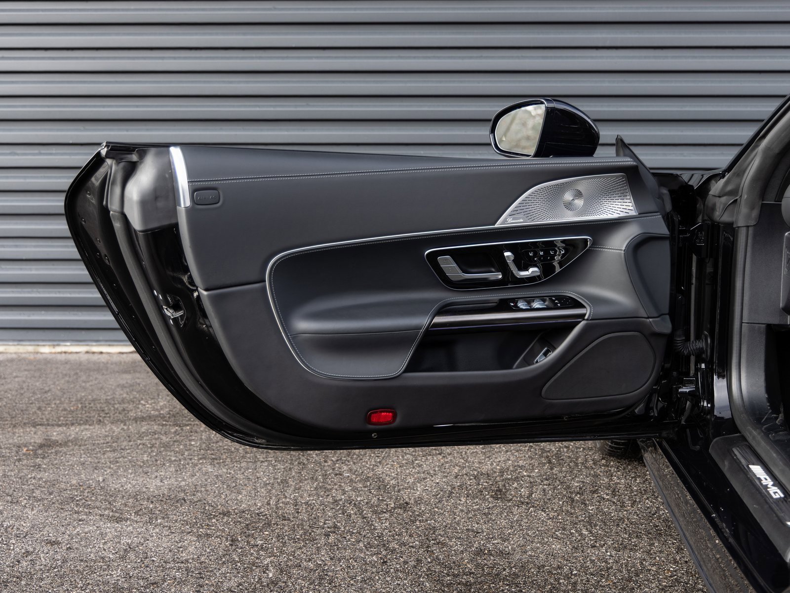 Used 2022 Mercedes-Benz SL 63 AMG 4MATIC image 15