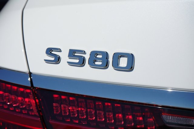 New 2025 Mercedes-Benz S 580 4MATIC Sedan image 16