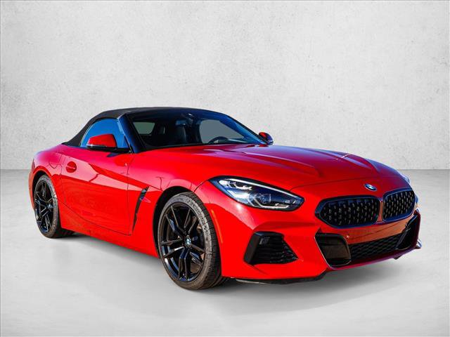 Used 2022 BMW Z4 sDrive30i w/ M Sport Package RWD image 3