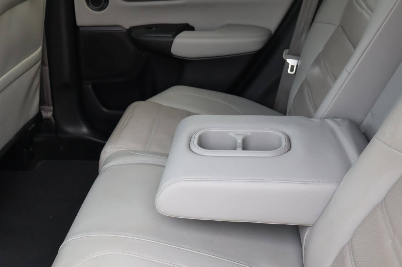 Used 2017 Honda CR-V Touring image 14