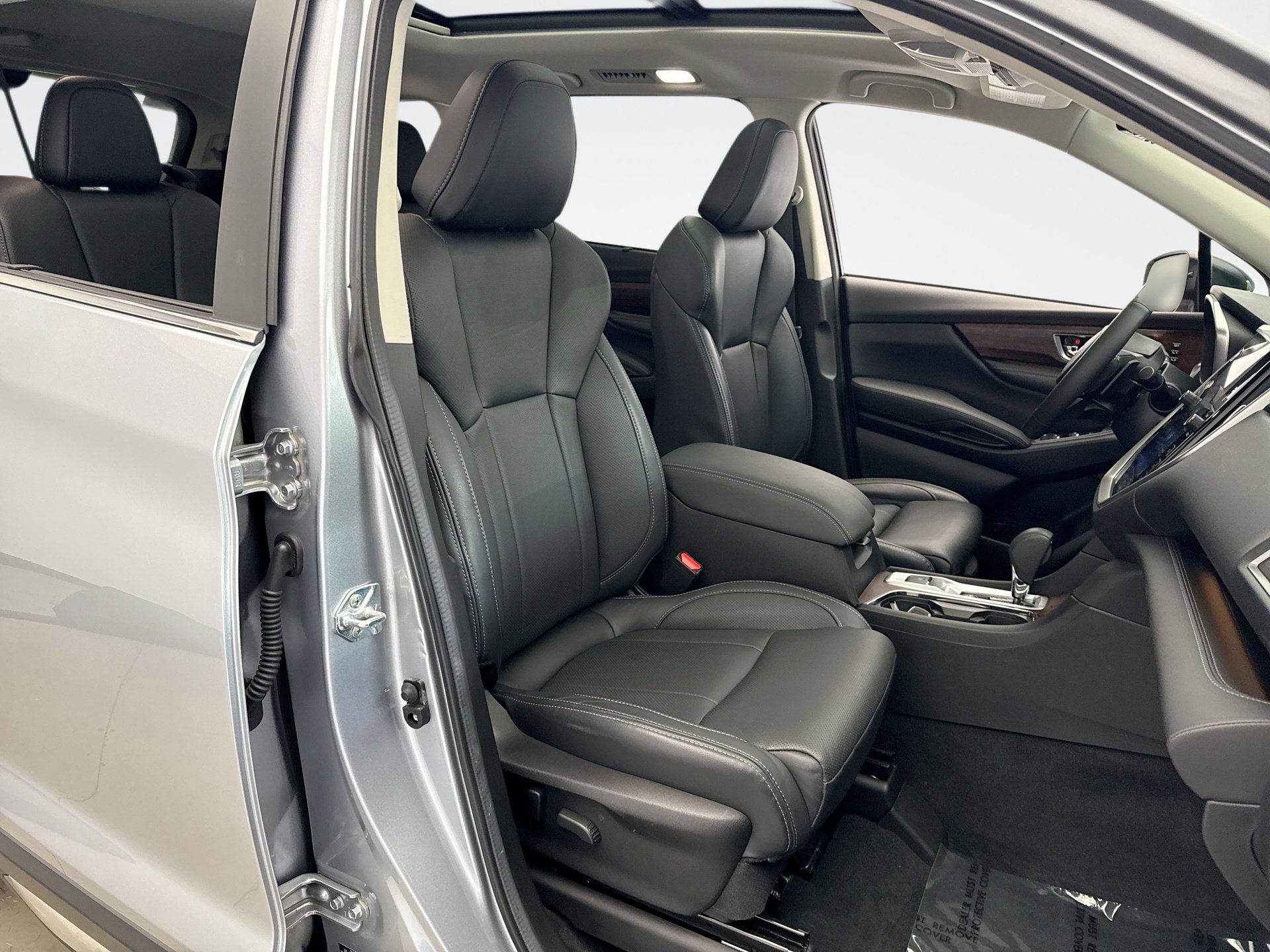 Used 2025 Subaru Ascent Touring w/ Popular Package #1 image 17