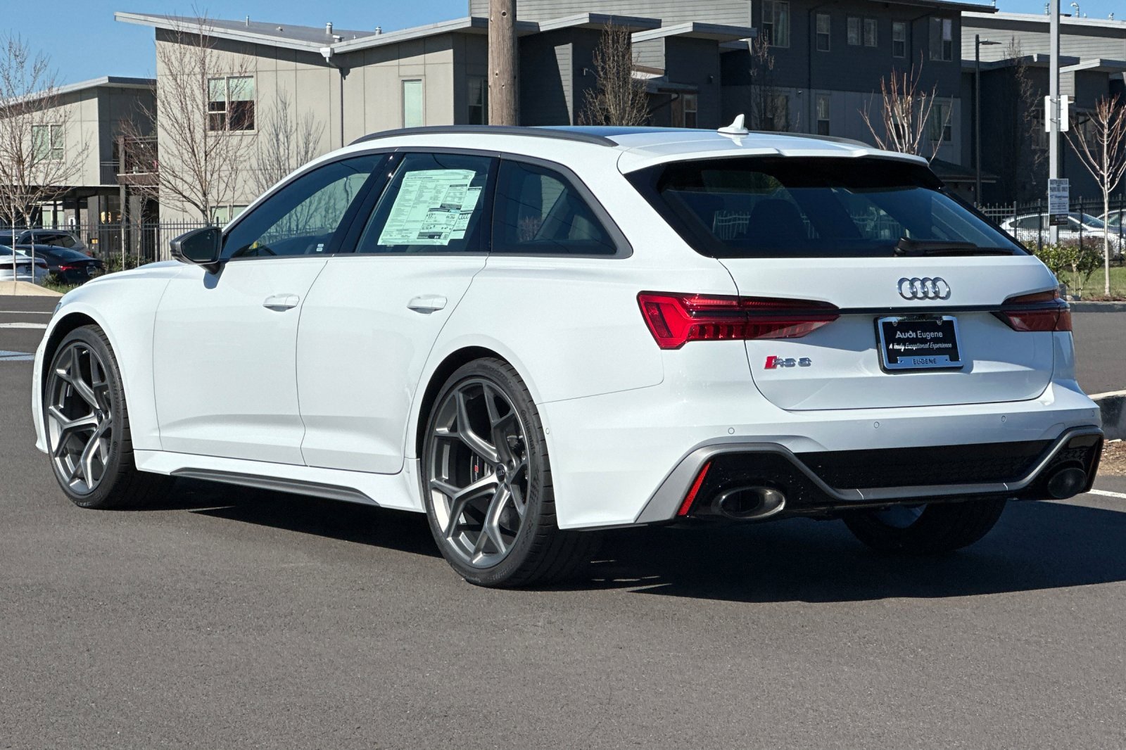 New 2025 Audi RS 6 performance image 5