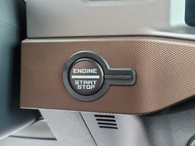 Used 2023 Ford Bronco Outer Banks AWD/4WD image 23