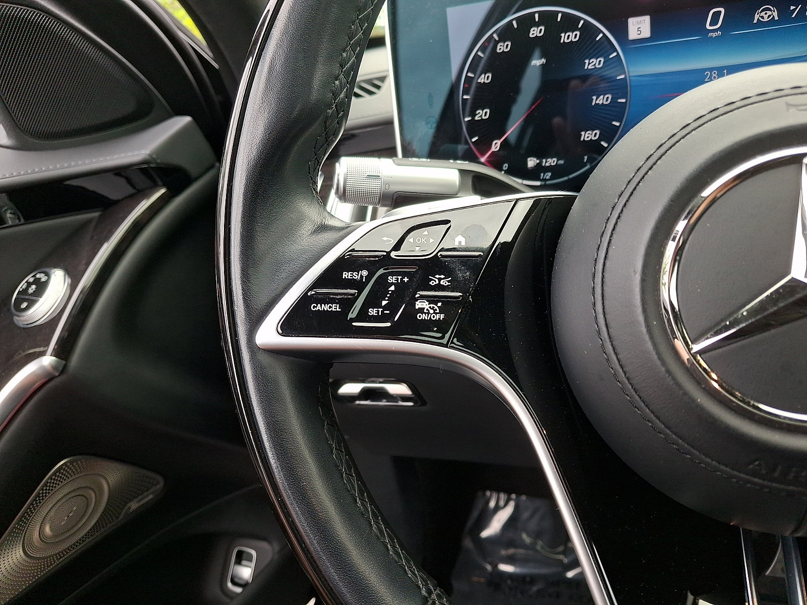 Certified 2022 Mercedes-Benz S 580 4MATIC Sedan image 21