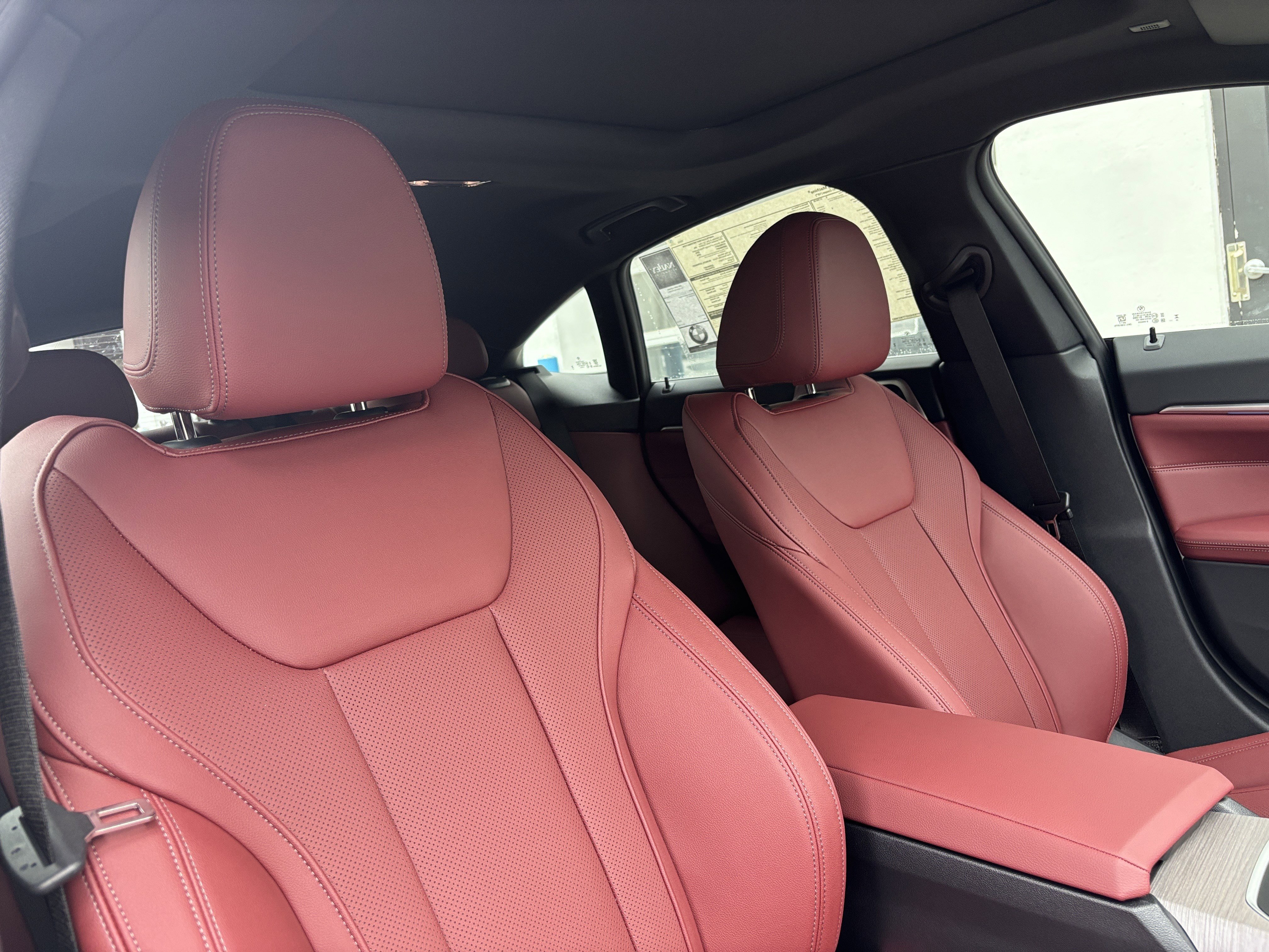 Used 2026 BMW i4 eDrive40 w/ Parking Assistance Package image 23