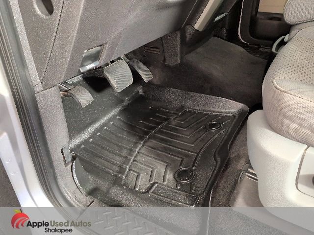 Used 2011 Ford F150 XLT w/ XLT Chrome Pkg AWD/4WD image 10