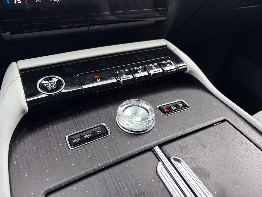New 2027 Lincoln Navigator Black Label AWD/4WD image 52
